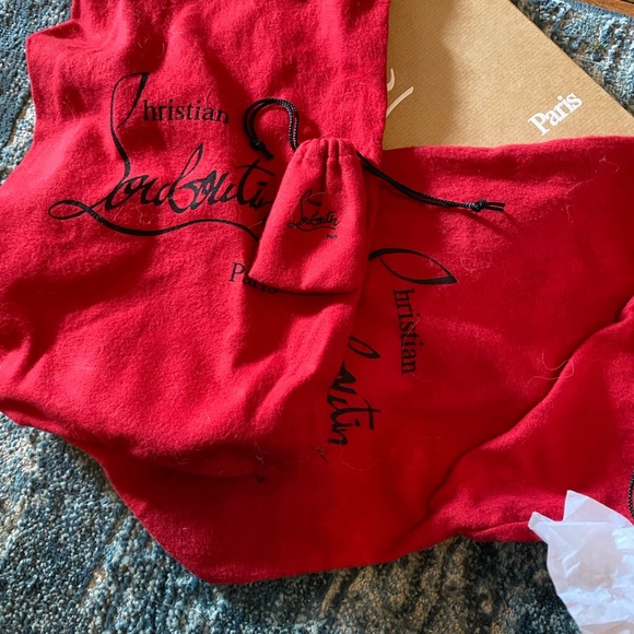 Christian Louboutin So Kate - Picture 5 of 5